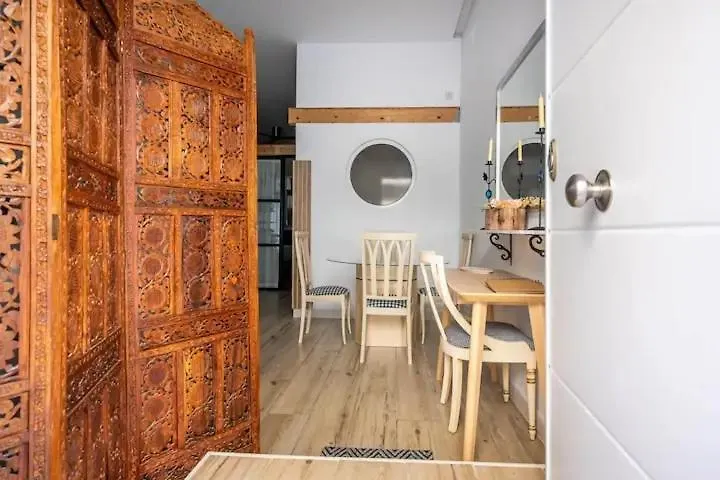 Little Palace, Jacuzzi Privado إشبيلية