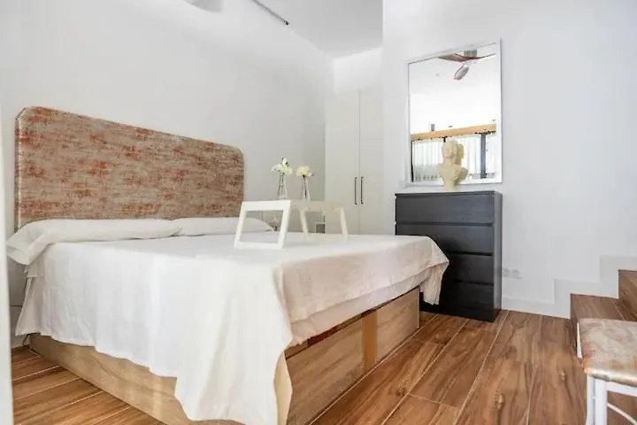 Little Palace, Jacuzzi Privado Seville Apartment